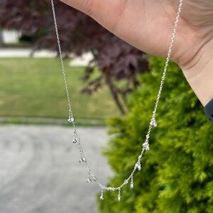 Elegant Silver Necklace with Crystal Accents